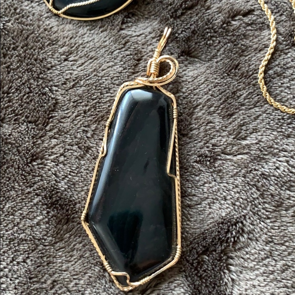 Onyx necklace & Obsidian pendant bundle - Picture 4 of 7